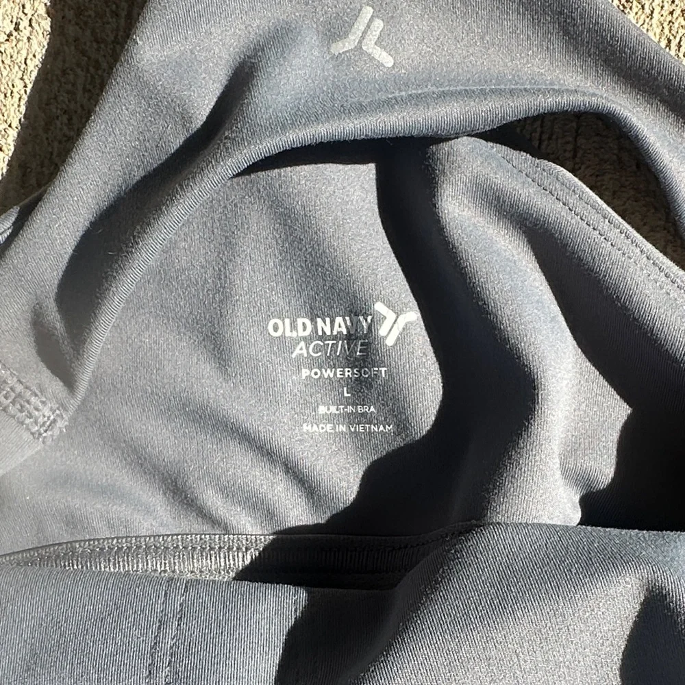 Old Navy Gray and Black Women's Tank Tops - Picture 3 of 4